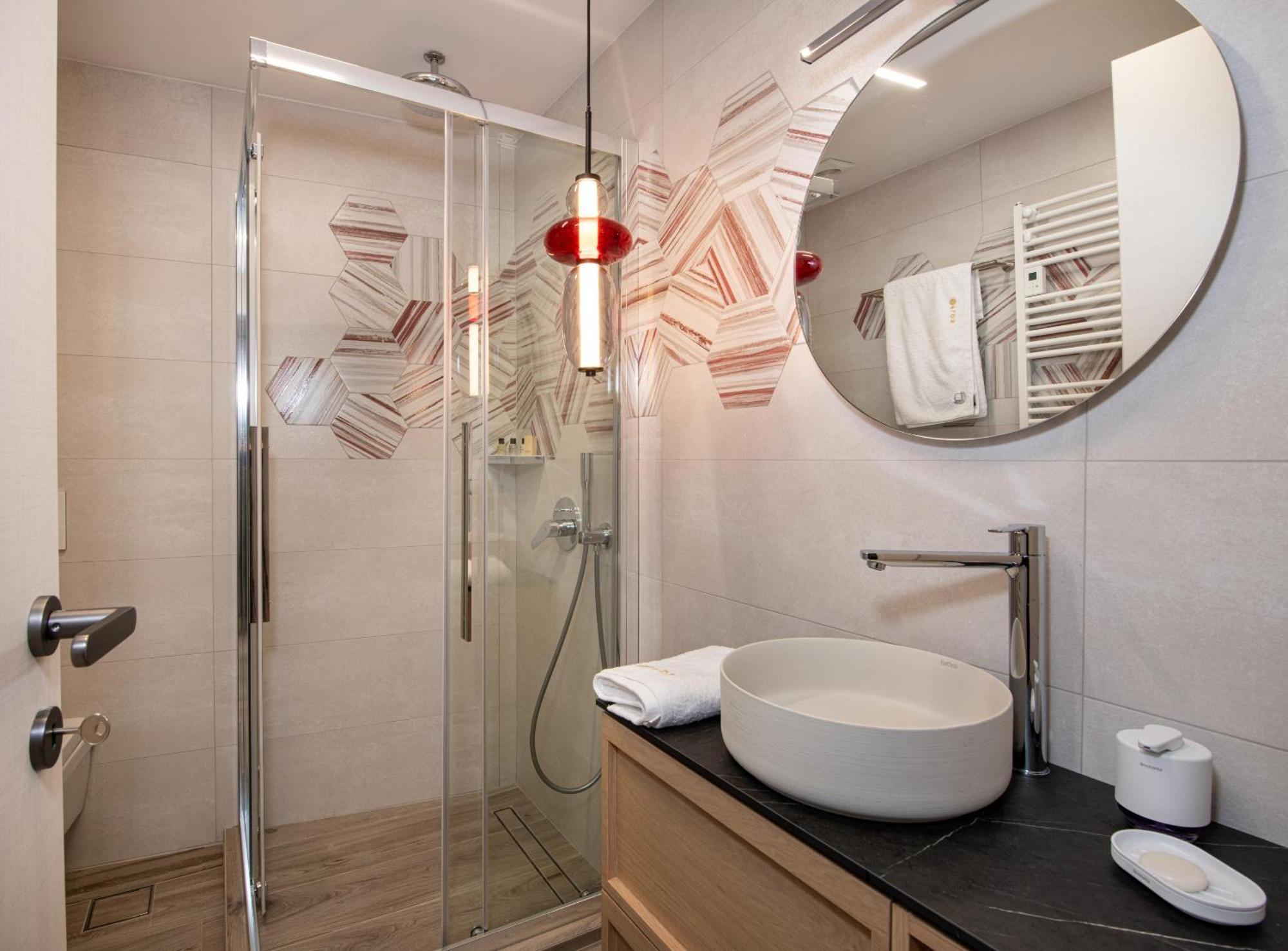 Apartment Flos *