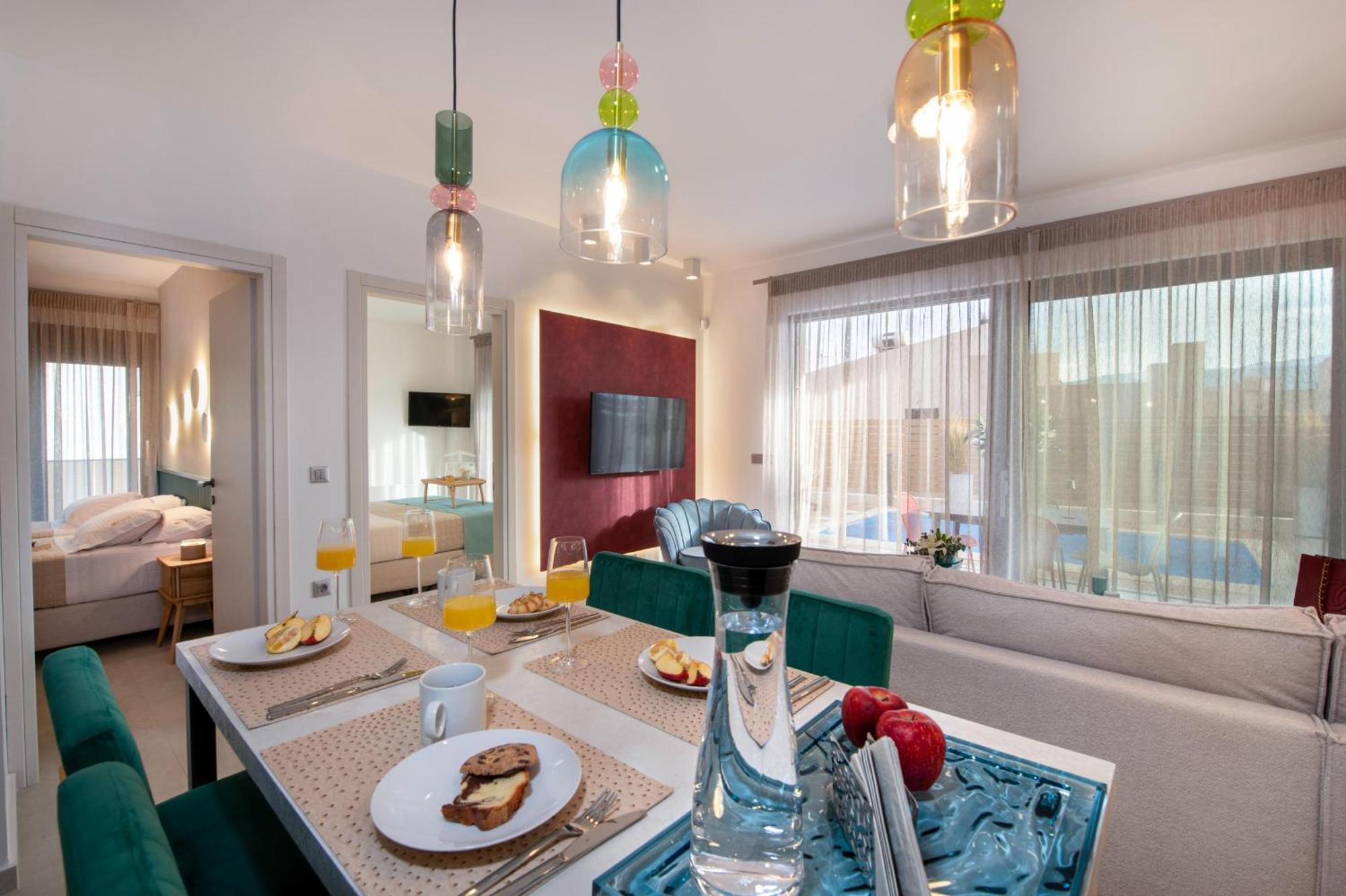 Apartment Flos *